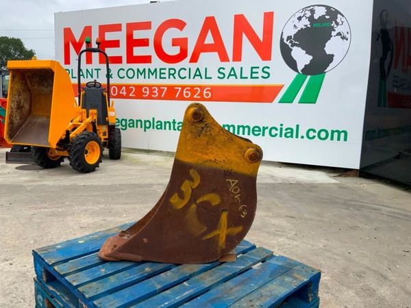 12" DIGGING BUCKET.....45mm PINS.......1212-2. 361882549