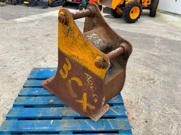 12" DIGGING BUCKET.....45mm PINS.......1212-2. 361882558