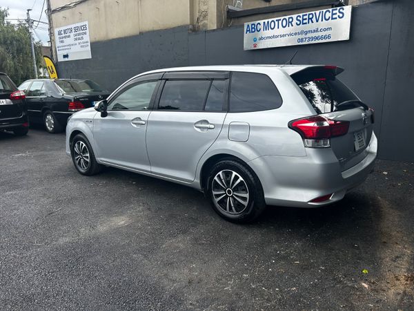 2015 TOYOTA COROLLA HYBRID ESTATE LOW KMS 361883529
