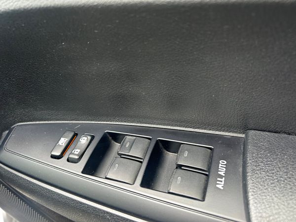 2015 TOYOTA COROLLA HYBRID ESTATE LOW KMS 361883548