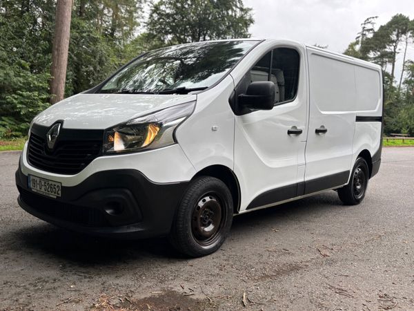 2019 Renault Trafic excellent condition, 361898384