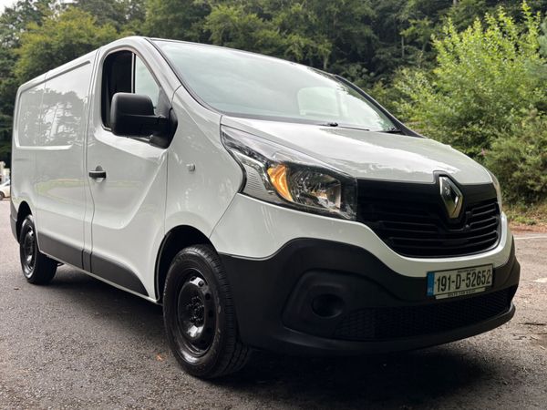 2019 Renault Trafic excellent condition, 361898385