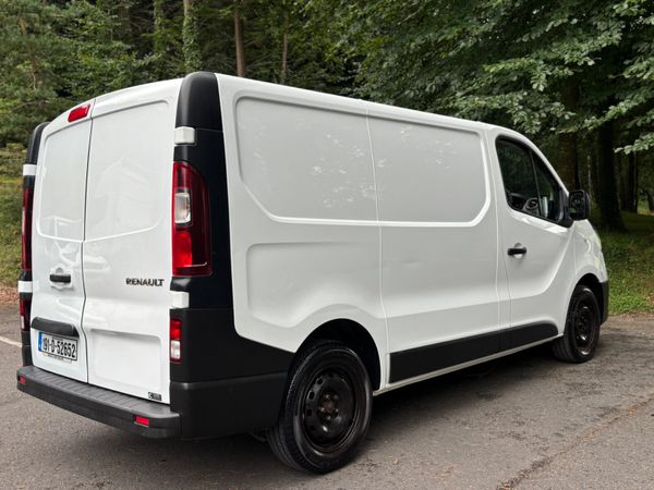 2019 Renault Trafic excellent condition, 361898389