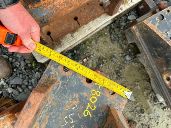35mm mini digger cradle head hammer attachment pl 361891721