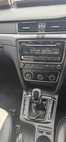 Skoda Superb 2012 ( New nct) 361905970