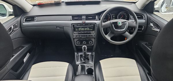Skoda Superb 2012 ( New nct) 361905972