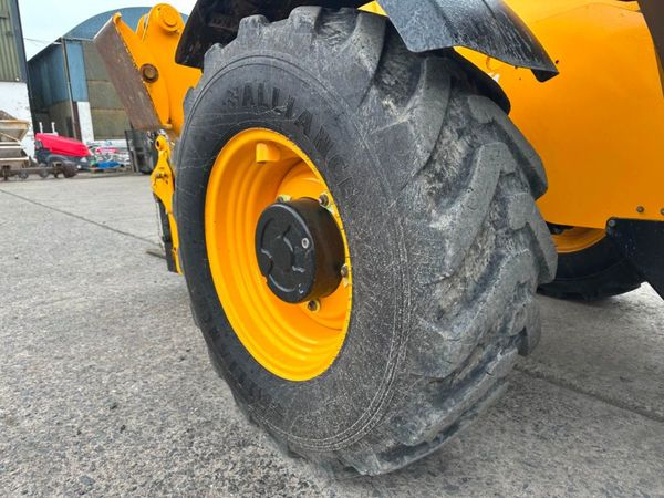 2018 JCB 535-125 TELEPORTER ... 4500 HOURS 361907424