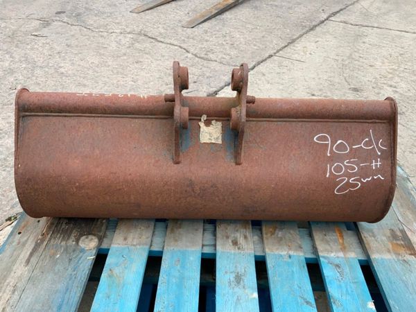36" GRADING BUCKET.......25mm PINS.......1257. 361919664