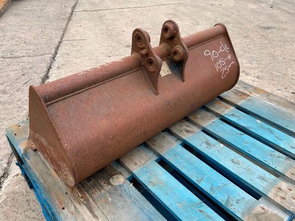 36" GRADING BUCKET.......25mm PINS.......1257. 361919665