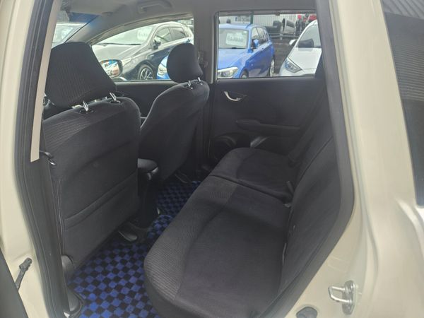 2012 Honda Fit Hybrid sports Automatic 361910926