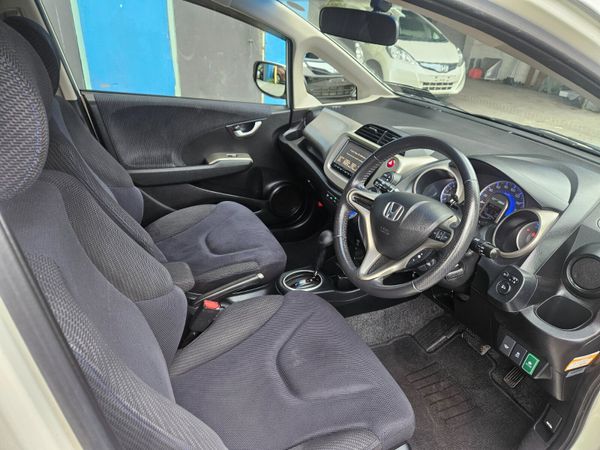 2012 Honda Fit 1.3 Automatic Hyrbid 361927795