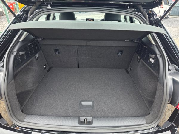 Audi Q2 2019 362033503