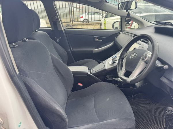 Toyota Prius 2014 362040385