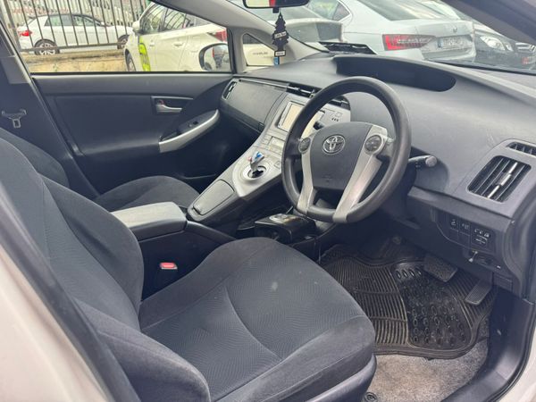 Toyota Prius 2014 362040388