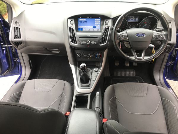 Ford Focus 1.0L Petrol Zetec Only 52000 miles... 362042870