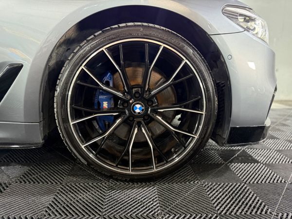 🩶2018 BMW 530e G30 HYBRID M-SPORT🩶 362115861
