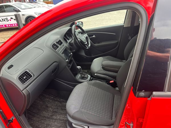 Volkswagen Polo 2017 362119980
