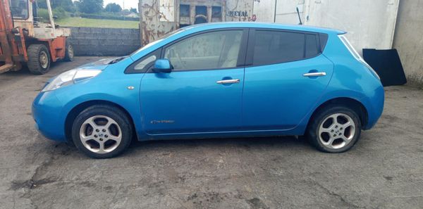 2011 NISSAN LEAF  EV FOR BREAKING! 362124868