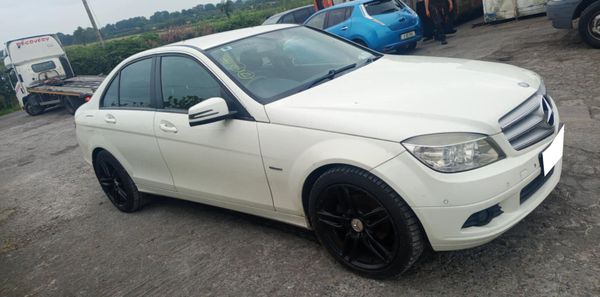 2011 Mercedes Benz C Class 2.1 Cdi For Breaking! 362127986