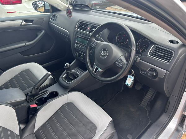 Volkswagen Jetta highline 362120005