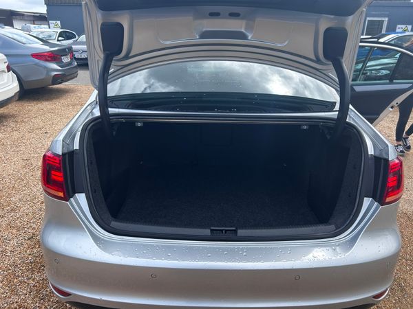 Volkswagen Jetta highline 362120009