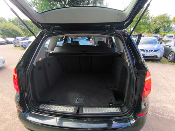 BMW X3 Sdrive18d SE 362138467