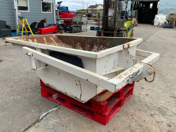 500lts CONQUIP SELF TIPPING BOAT SKIP.....179c. 362144560