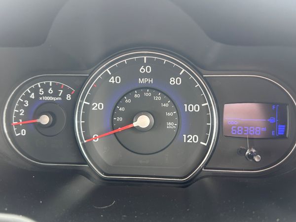 Hyundai i10 2012 1.2 petrol 362154059