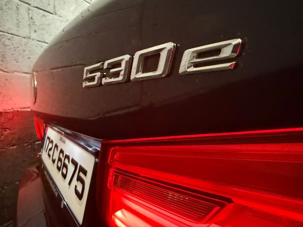 BMW 530E M-Sport 362158543