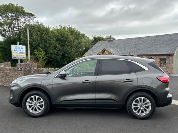 Ford Kuga 2022 Plug in Hybrid Titanium one owner 362151188