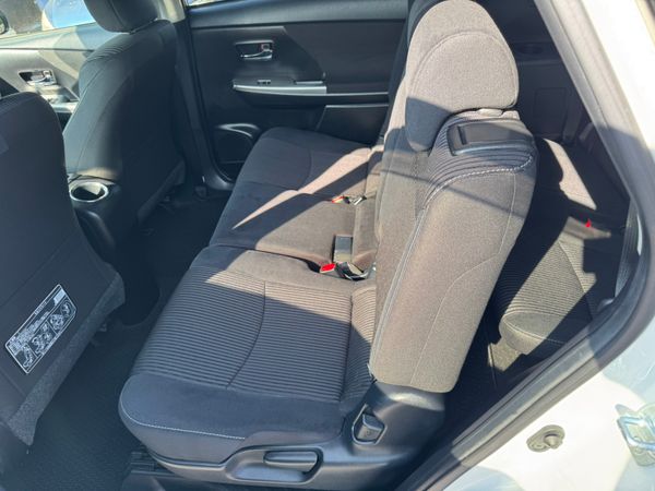 TOYOTA PRIUS PLUS 7 SEATER 2016 362163486