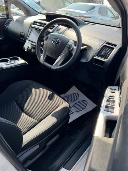TOYOTA PRIUS PLUS 7 SEATER 2016 362163493