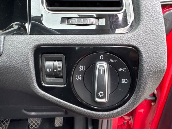 Volkswagen Golf 2013 High Line 1.2 TSI 362190303