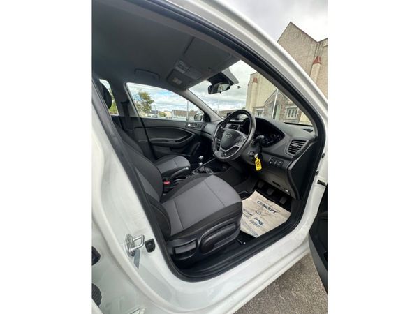 Hyundai i20 SE MPI 83bhp 5DR 84ps 362205062