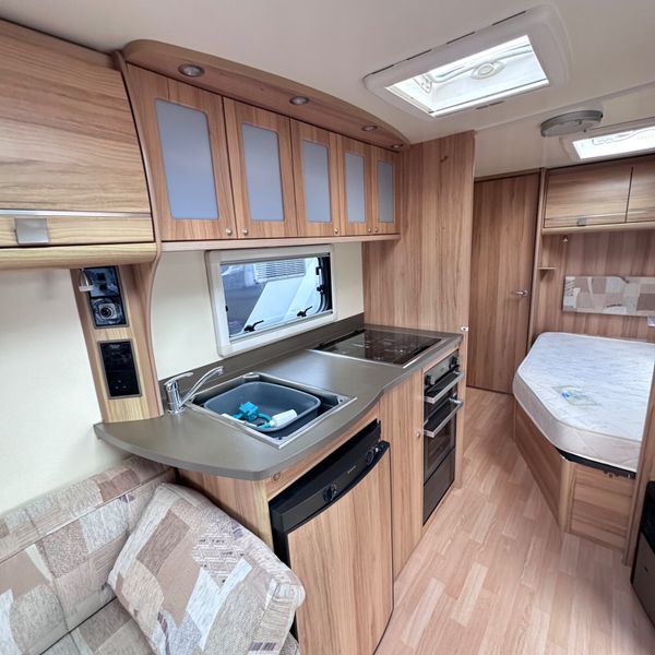 ✨STUNNING BAILEY PEGASUS 4 BERTH FIXED BED✨ 362218839