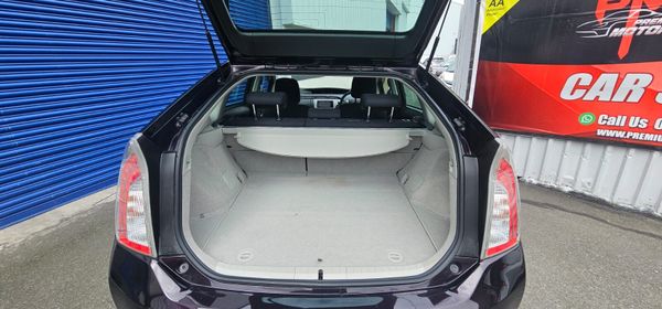 Toyota prius 362219707