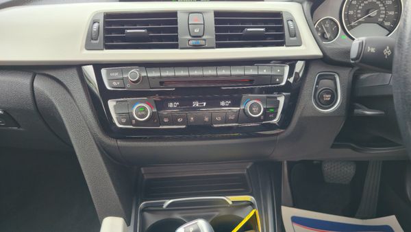 BMW 3-Series 2017 330E 362227659