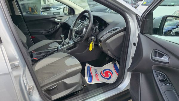 Ford Focus 2013 AA APPROVED 362228213