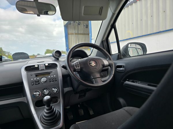 Suzuki Splash 2012 1.0 Petrol 362259473