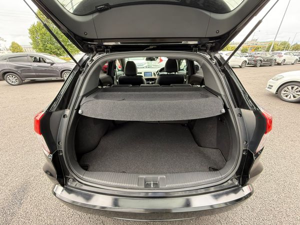 2015 Honda vezel 1.5 hybrid auto, leather package 362299855