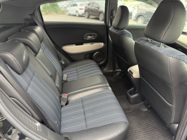 2015 Honda vezel 1.5 hybrid auto, leather package 362299851