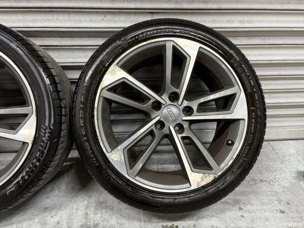 Audi A4 S-Line Alloys 18” 362303895