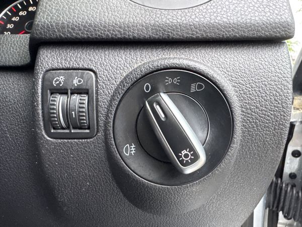 Volkswagen Golf 2011 DSG 1.6 TDI Fresh NCT 362366928
