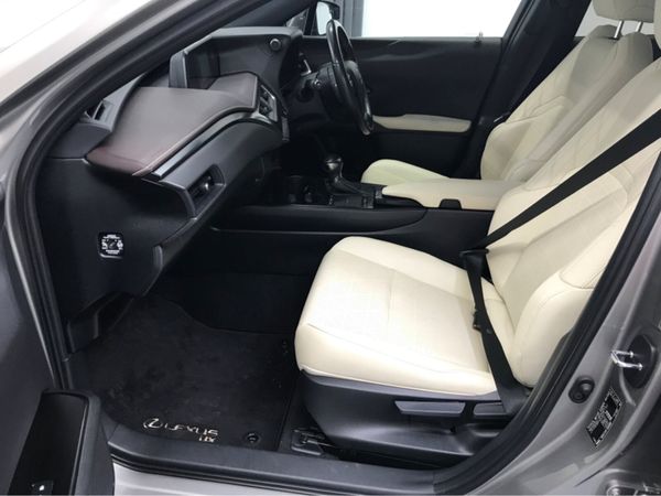 Lexus UX LUXURY FWD CAR PLAY ST 4DR AUTO 362415256