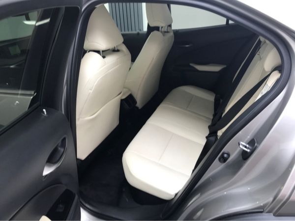 Lexus UX LUXURY FWD CAR PLAY ST 4DR AUTO 362415258
