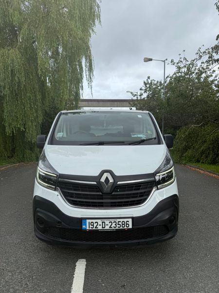 ** DEPOSIT TAKEN ** 2019 LOW MILEAGE INCLUDES VAT 362416288