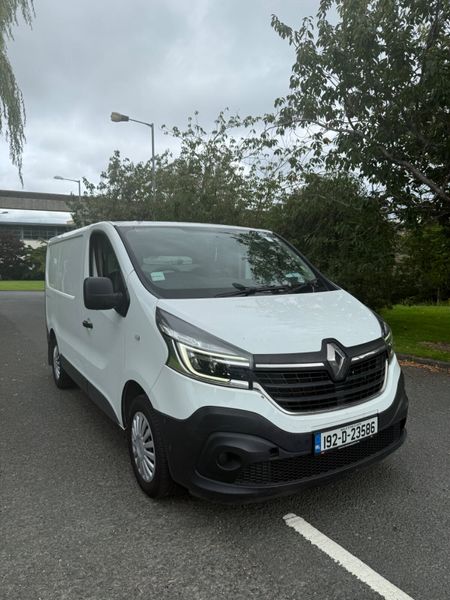** DEPOSIT TAKEN ** 2019 LOW MILEAGE INCLUDES VAT 362416289