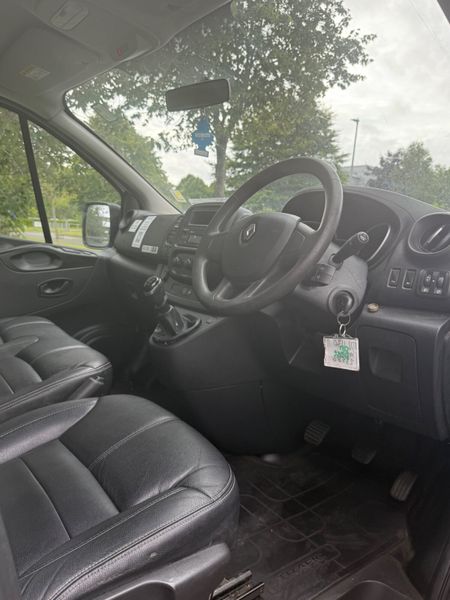 ** DEPOSIT TAKEN ** 2019 LOW MILEAGE INCLUDES VAT 362416282
