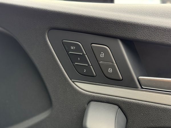 Audi Q5 QUATTRO S LINE 190BHP AUTO 362419081