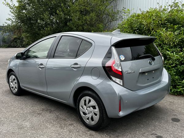 Toyota Aqua 2021 Petrol Hybrid 362412926